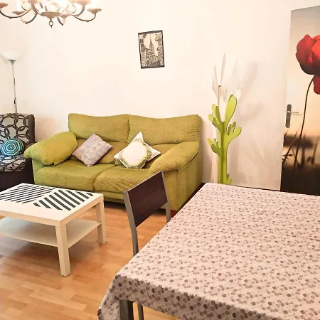 La Casa De Lola, C/gascona, *